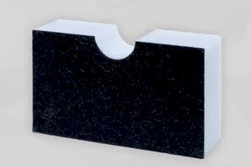 Weiße Polyestervliesplatte mit schwarzer Vliesberfläche